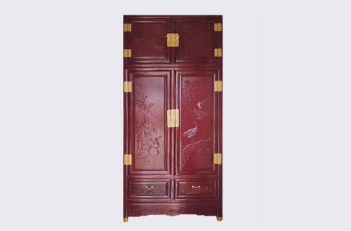 邵武高端中式家居装修深红色纯实木衣柜